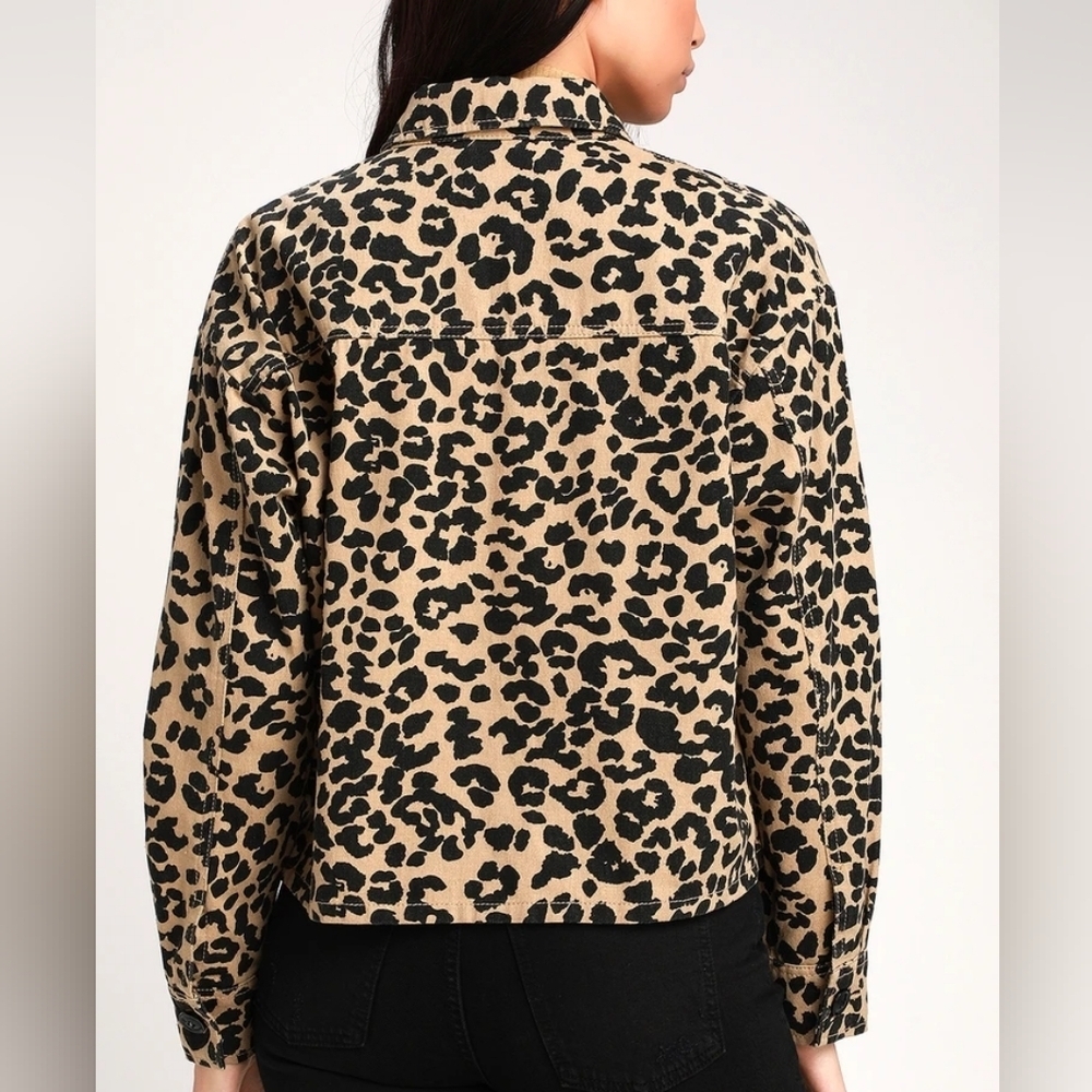 Lulus Fashionably Fierce Beige Leopard Print Denim Jean Jacket Size Small - Picture 5 of 10
